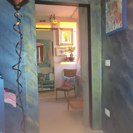 Greta Apartment *