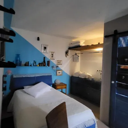 Greta Apartment *